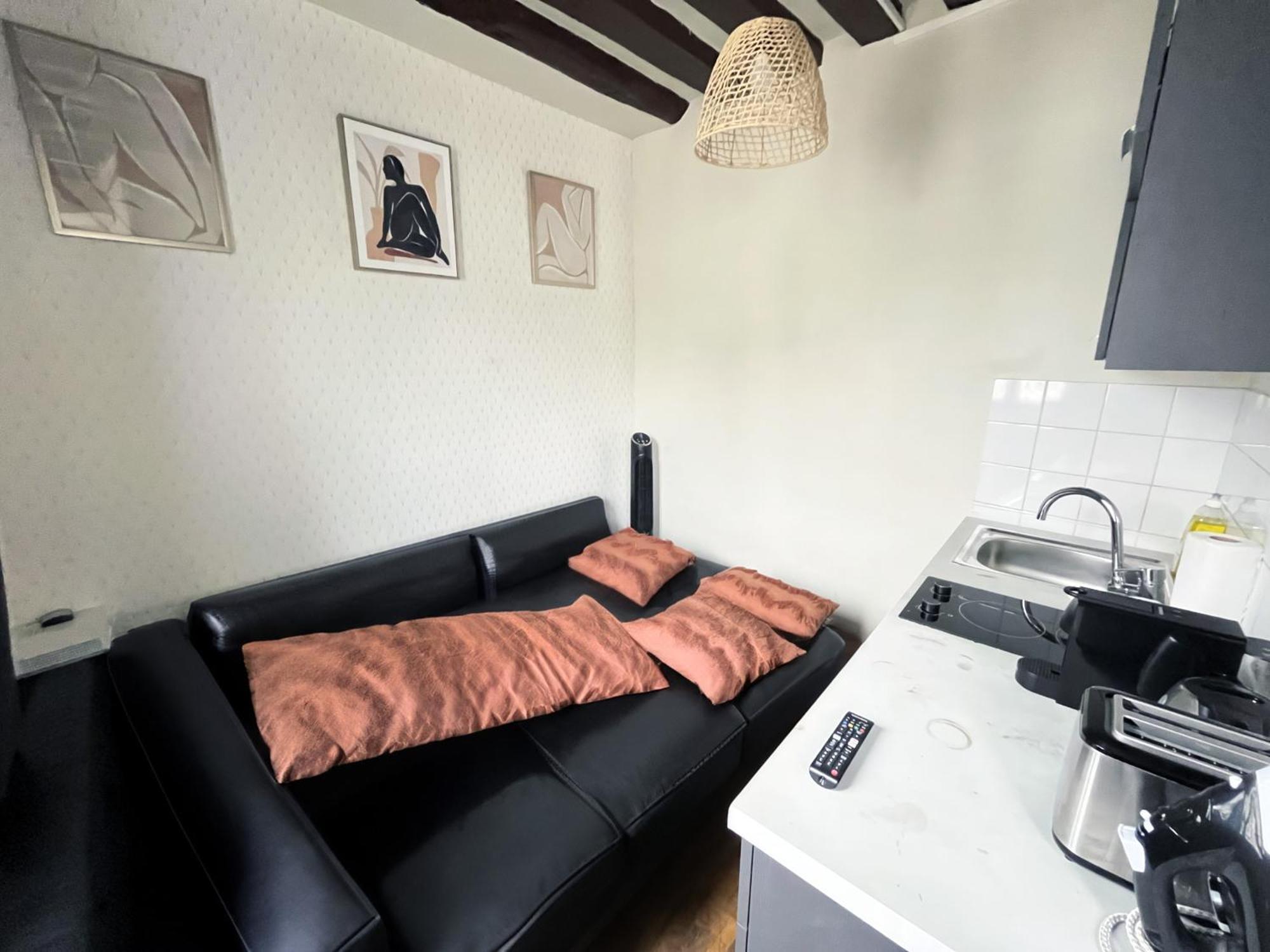 164 - Charming Studio In Center Of Paris Dış mekan fotoğraf